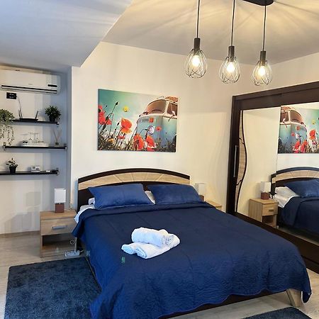 Central Studio Bucur Boekarest Buitenkant foto