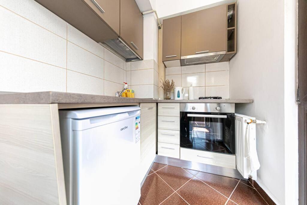Central Studio Bucur Boekarest Buitenkant foto