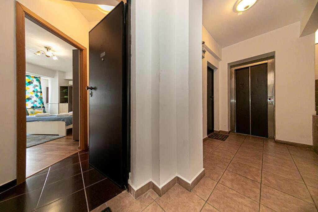 Central Studio Bucur Boekarest Buitenkant foto